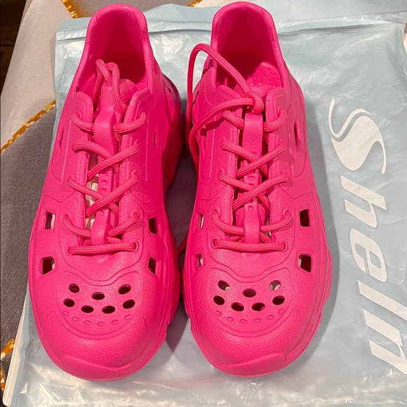 Sheln Shoes - Brand new rubber shoes water resistant so cute for pool beach